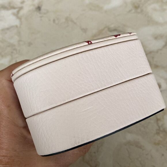 Pandora Genuine Leather Heart Shaped 2-Level Storage Box - Picture 4 of 9